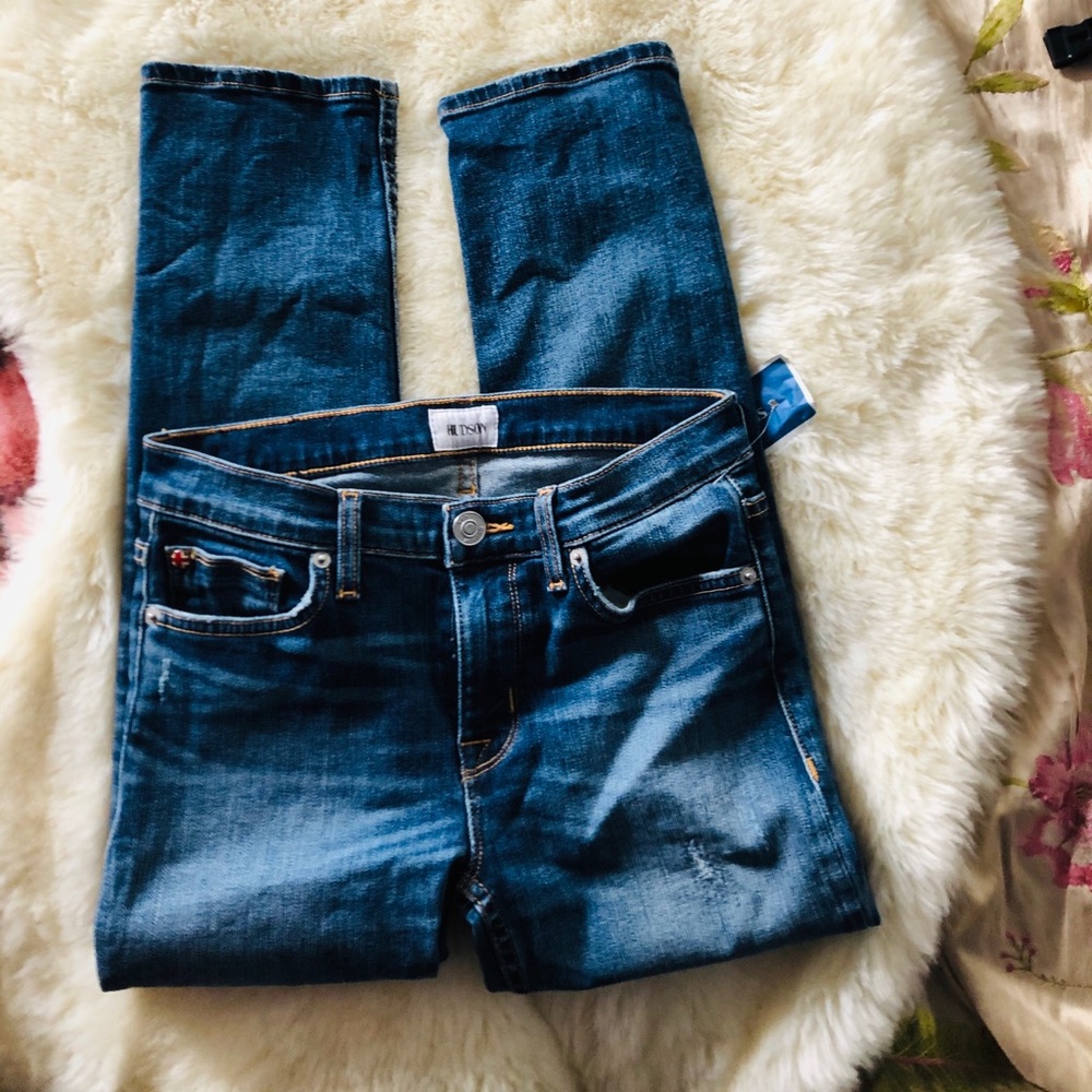 🆕HUDSON ankle length jeans❤️